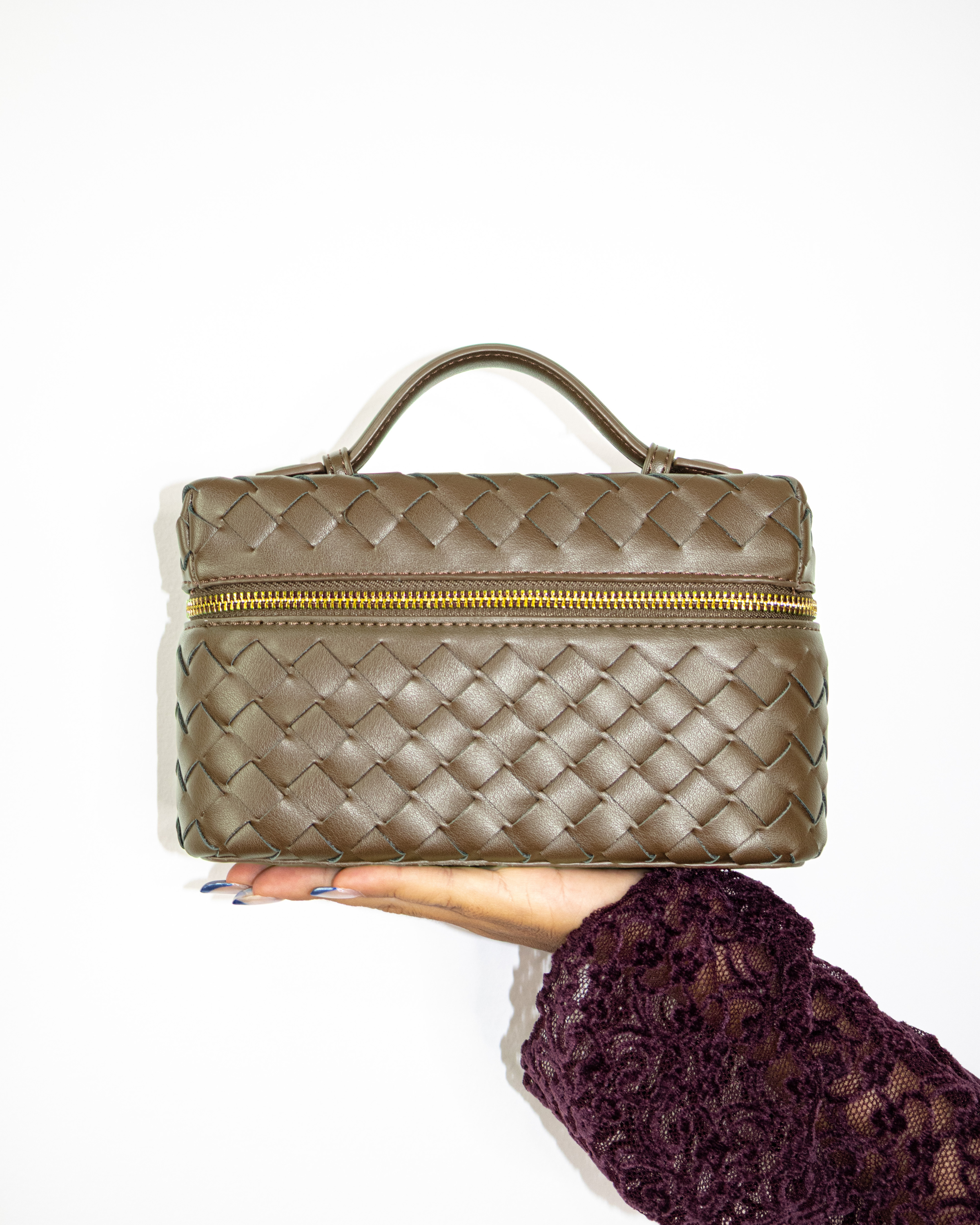 Borsa Vega