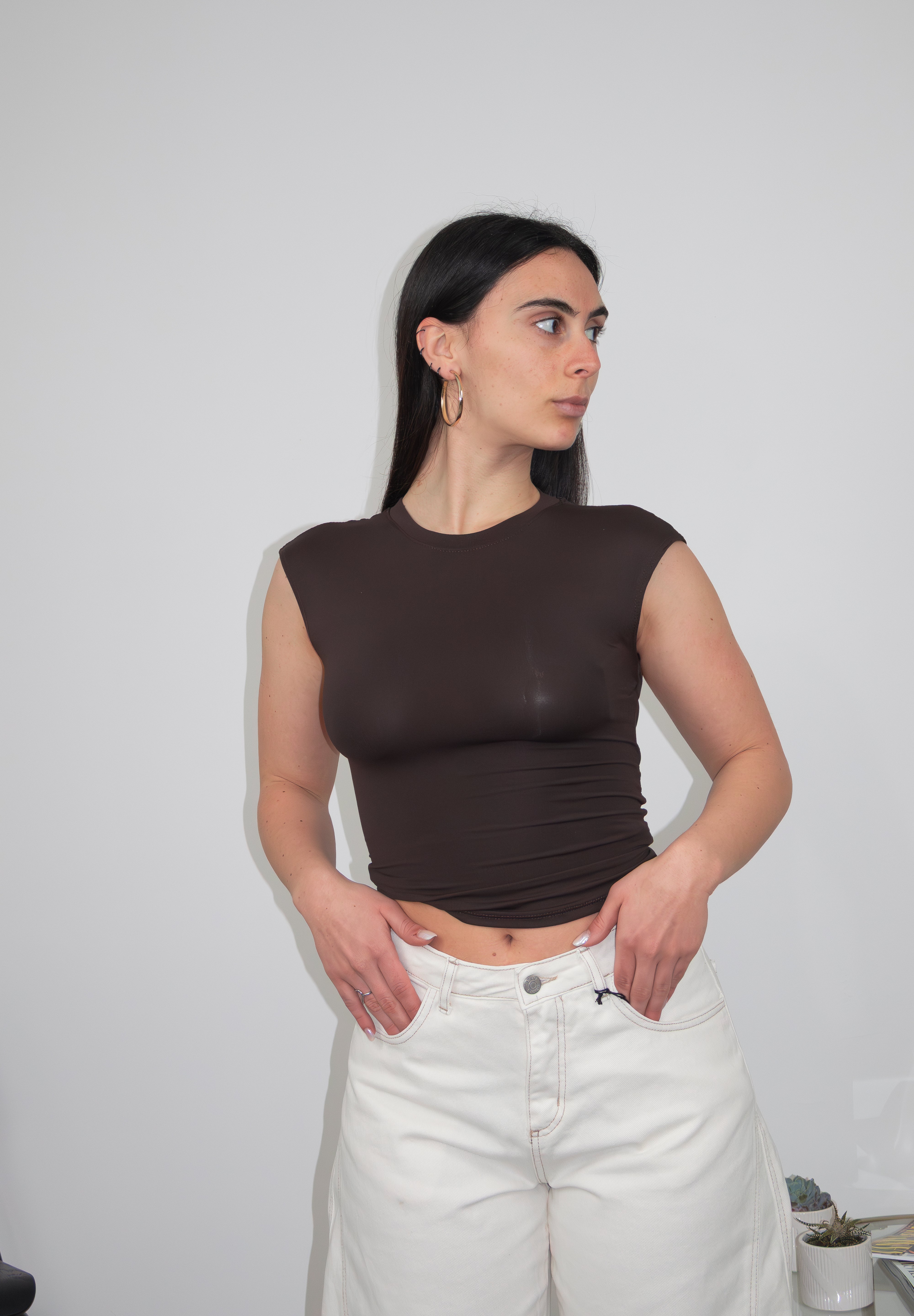 T-shirt Backless tee choco