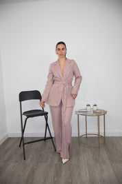 Tailleur gessato rosa